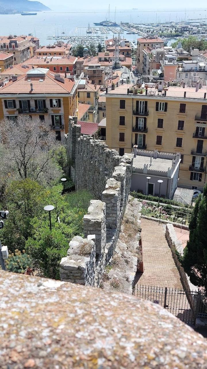 La Finestra Sul Parco Apartment La Spezia Ngoại thất bức ảnh